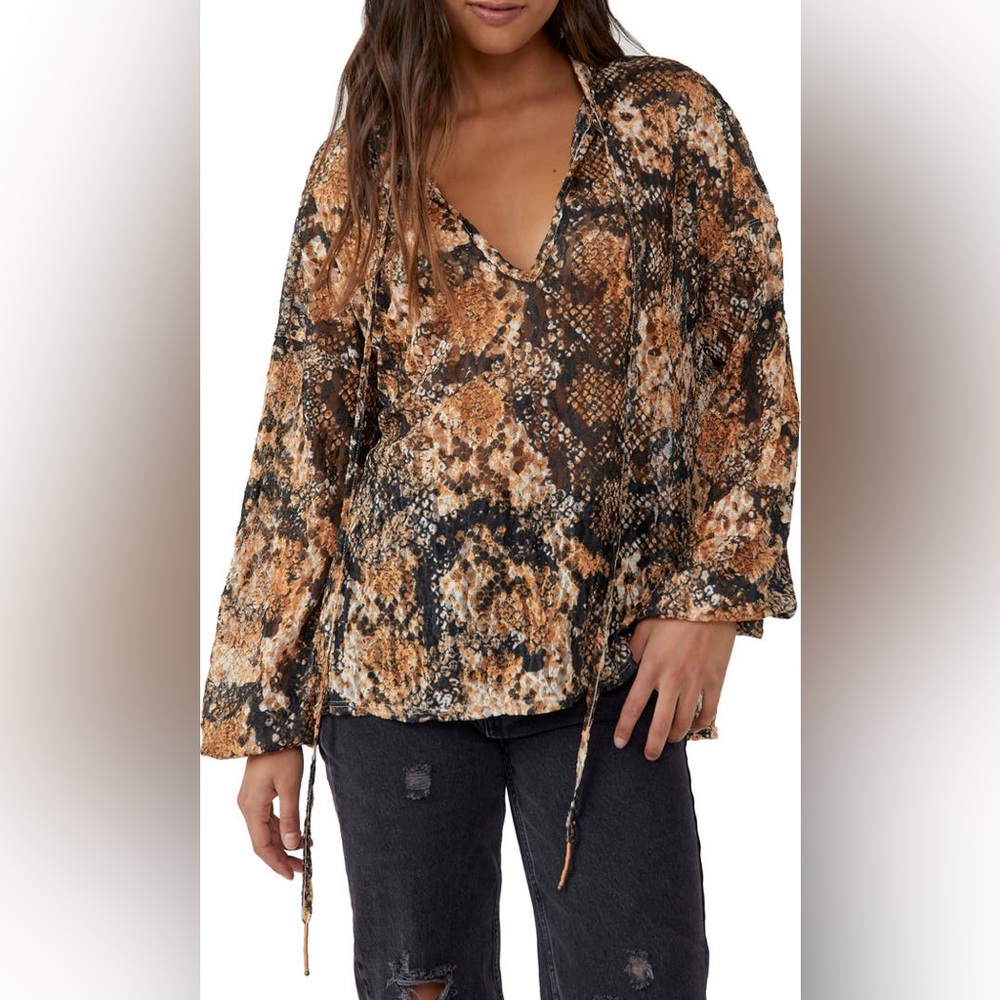 🆕Free People Out For The Night Long Sleeve Blouse